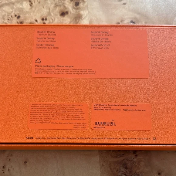 Hermes Apple Watch White Watch Band - Picture 8 of 8